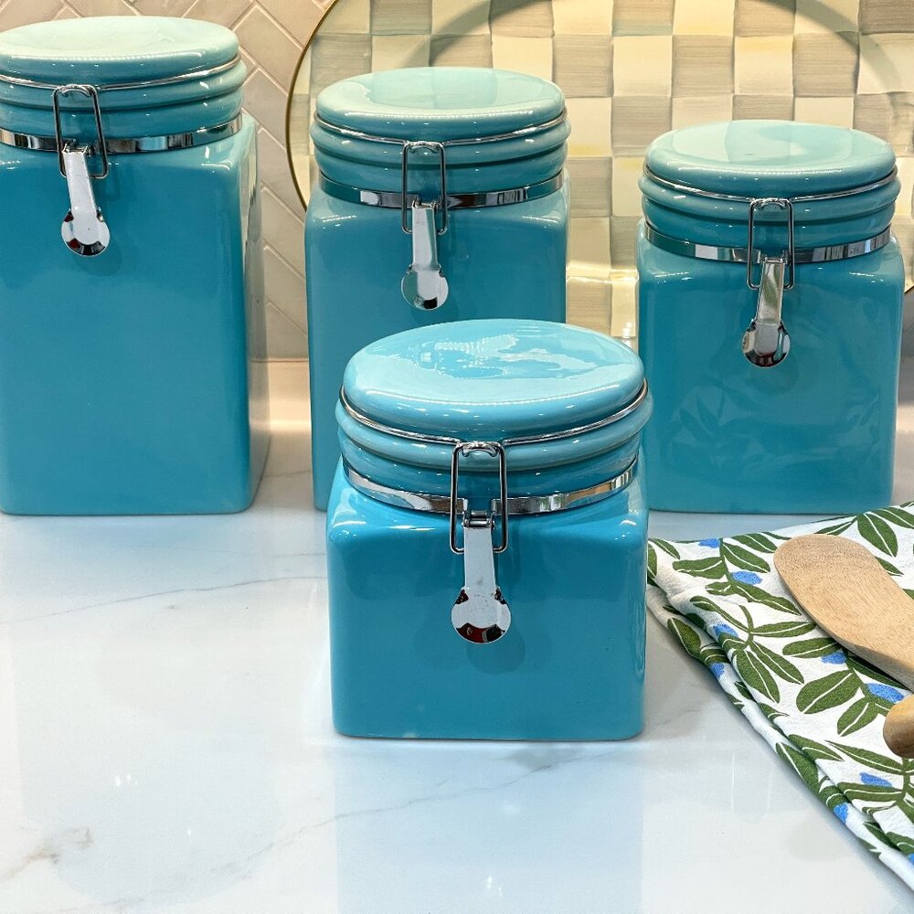Vintage Aqua Blue Ceramic Canister (5.5 x5 x 5)